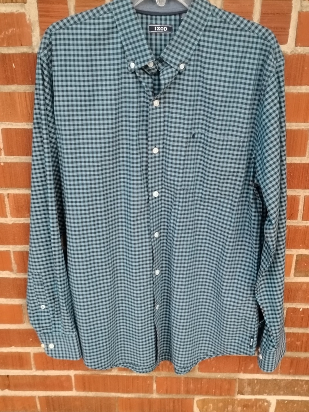 Izod Men's Teal-blue Check Button-Down Shirt